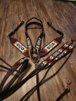 Apache Red Headstall Western Bridle Leather Breast Collar Split Reins Beading (11)