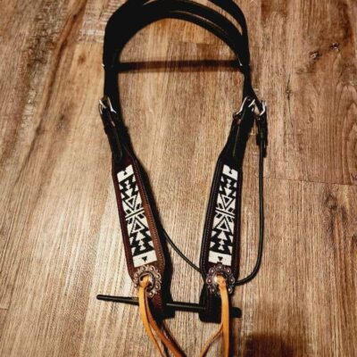 Apache Red Headstall Western Bridle Leather Breast Collar Split Reins Beading (24)