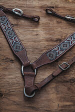 beaded leather breast collar roughout leather (1)