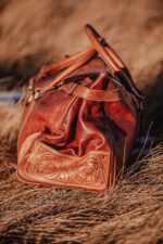 western diaper bags, duffel bags cowhide and leather travel bags ranch hand (3)