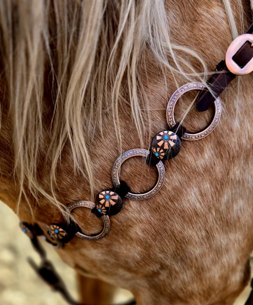 Metal Ring Headstall & Breast Collar Guide | Twisted Iron Tack 21 Twisted Iron - Copper Mesa Metal Ring Breast Collar